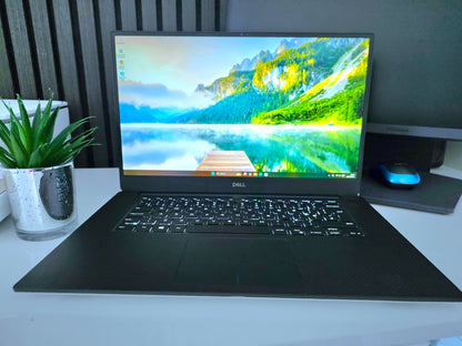Dell XPS 15 7590 Laptop | Intel Core i7-9750H | 16GB RAM | 512 Ssd | NVIDIA GTX 1650