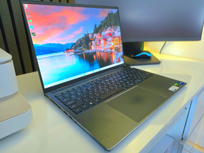 Dell Inspiron 16 Plus 7610 3K Laptop | i7-11800H | RTX 30 Serie | 16GB RAM | 512GB SSD