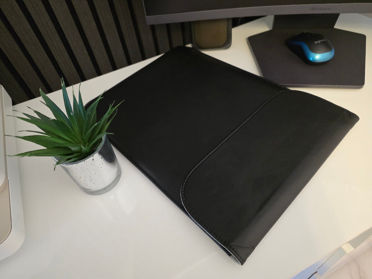 Dell XPS 15 7590 Laptop | Intel Core i7-9750H | 16GB RAM | 512 Ssd | NVIDIA GTX 1650