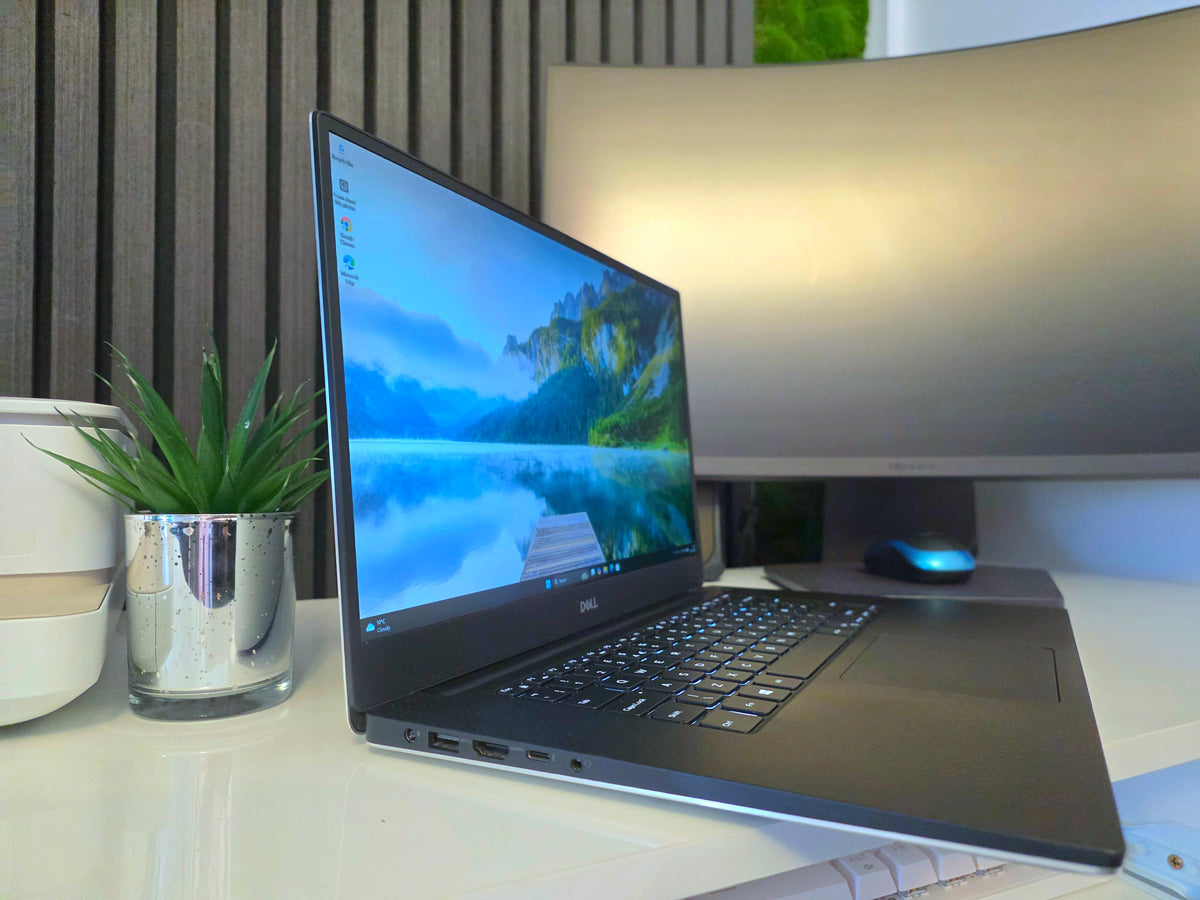 Dell XPS 15 7590 Laptop | Intel Core i7-9750H | 16GB RAM | 512 Ssd | NVIDIA GTX 1650