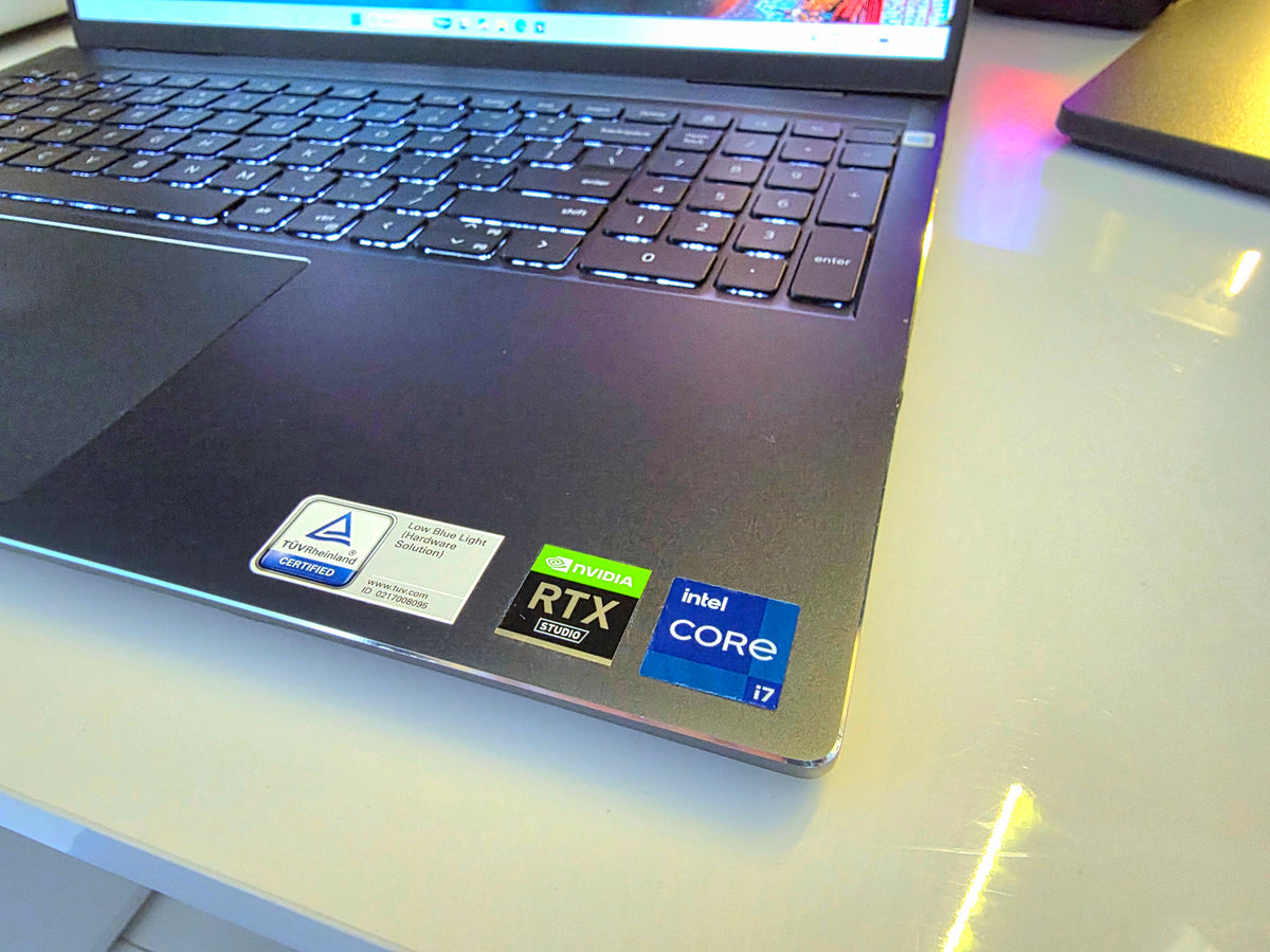 Dell Inspiron 16 Plus 7610 3K Laptop | i7-11800H | RTX 30 Serie | 16GB RAM | 512GB SSD